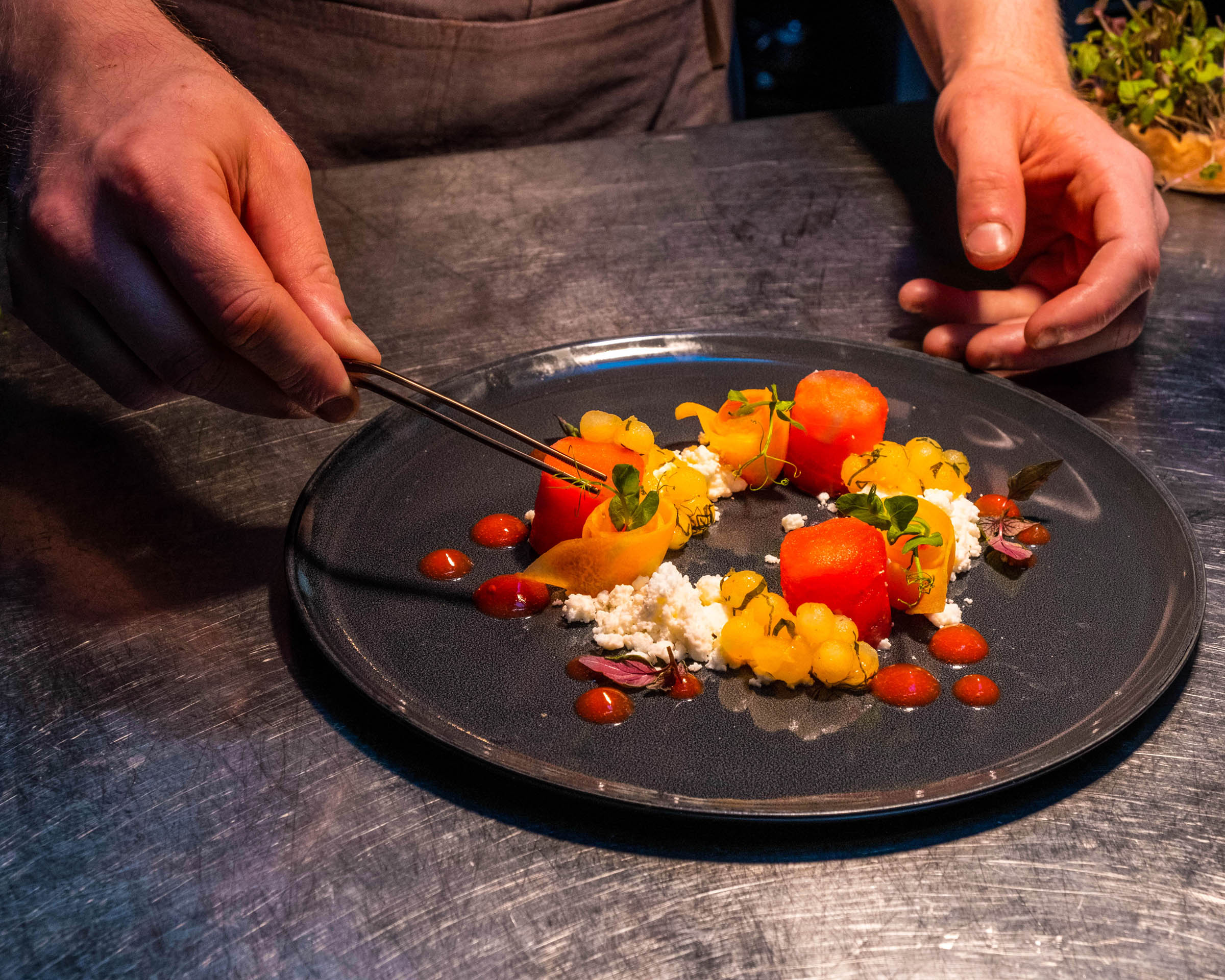 Read more about the article 4- Hands Dinner